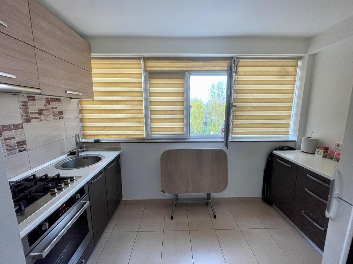 Appartamento Garsoniera Moderna Parcare Internet Piteşti Esterno foto