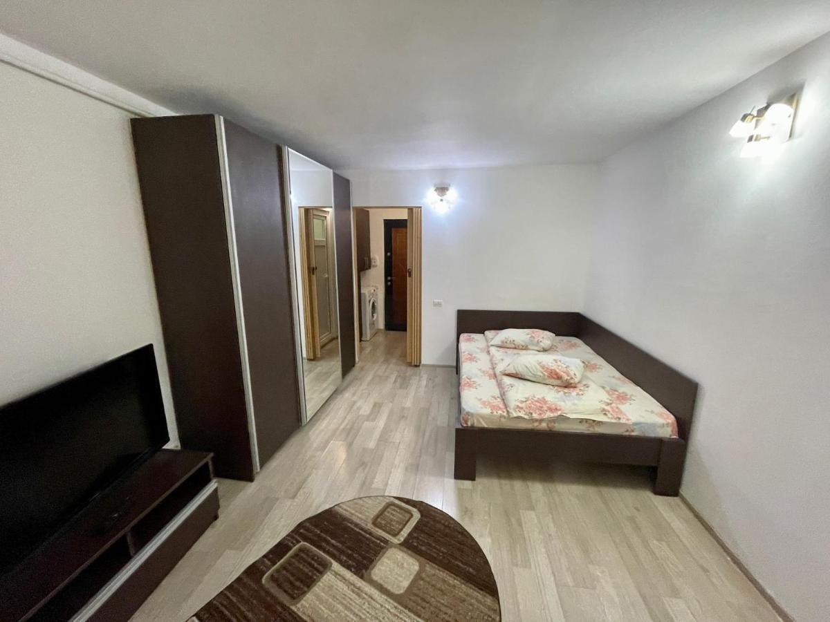 Appartamento Garsoniera Moderna Parcare Internet Piteşti Esterno foto